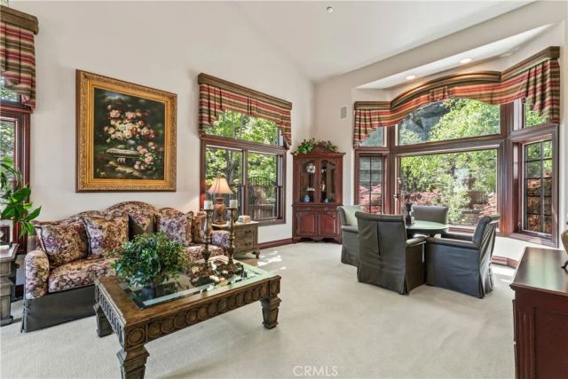 293 Fairway, Lake Arrowhead, CA 92352