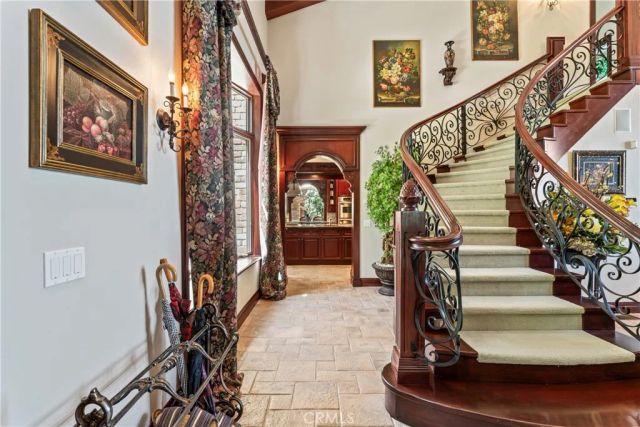 293 Fairway, Lake Arrowhead, CA 92352