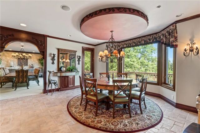 293 Fairway, Lake Arrowhead, CA 92352