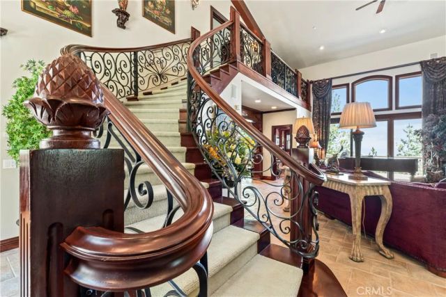 293 Fairway, Lake Arrowhead, CA 92352