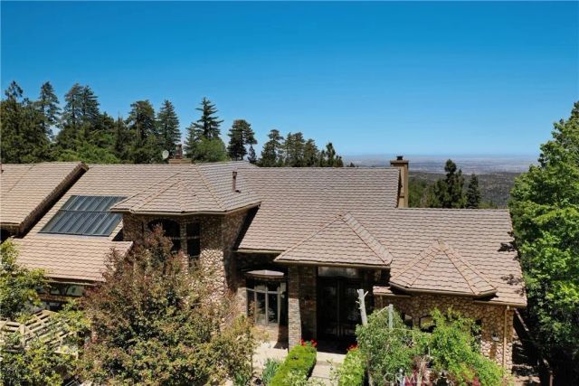 293 Fairway, Lake Arrowhead, CA 92352