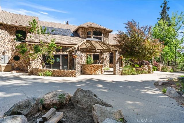 293 Fairway, Lake Arrowhead, CA 92352
