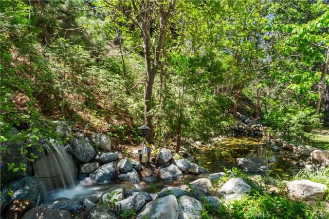 293 Fairway, Lake Arrowhead, CA 92352