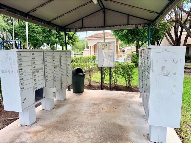 5747 Isles Cir 5747, Tamarac, FL 33321