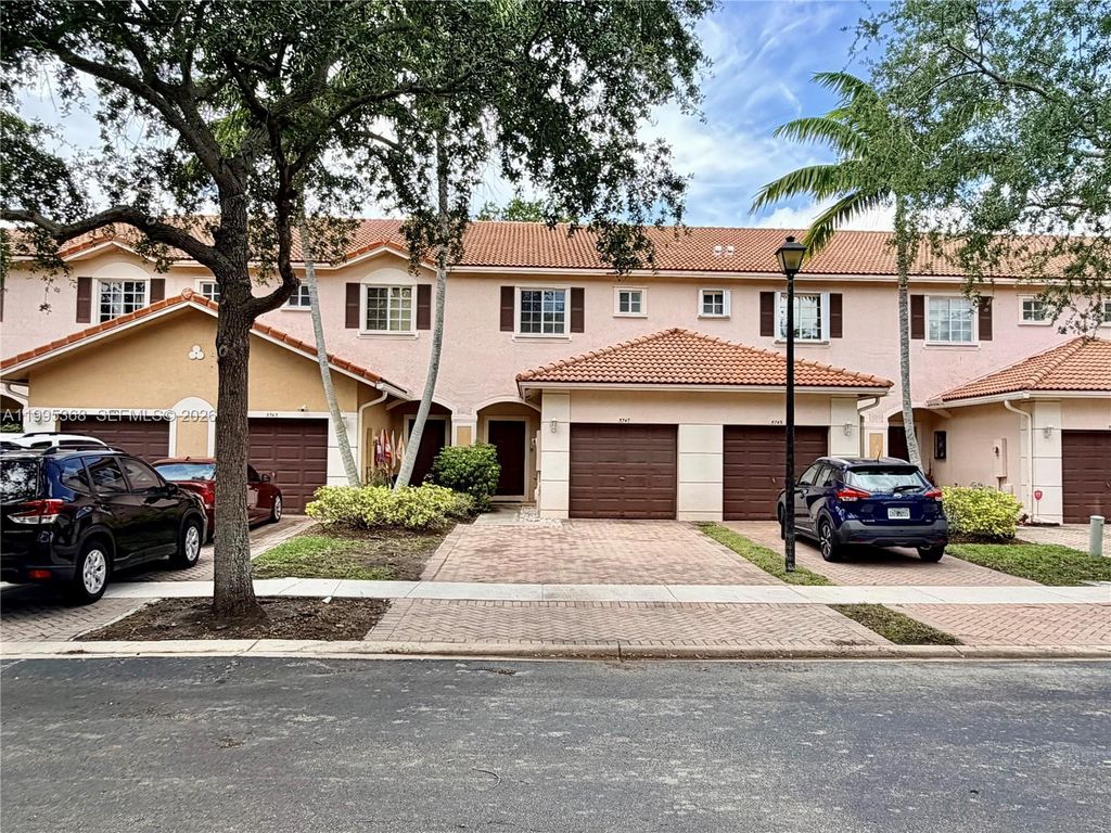 5747 Isles Cir 5747, Tamarac, FL 33321