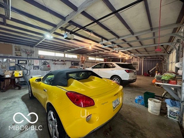 6077 S 200 E, Waldron, IN 46182