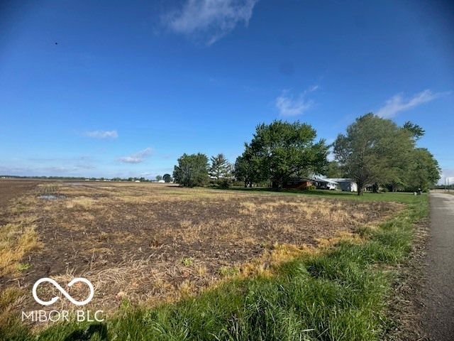 6077 S 200 E, Waldron, IN 46182