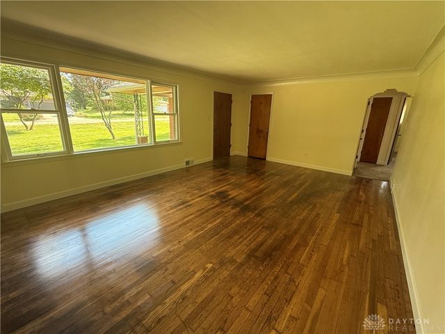 4184 Wood Acre Drive, Bellbrook, OH 45305