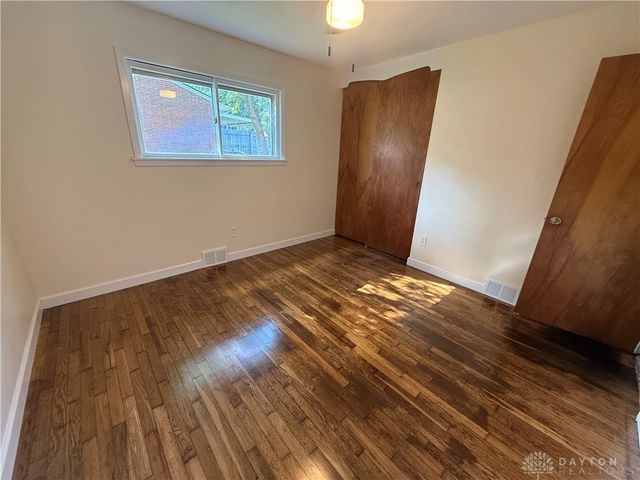 4184 Wood Acre Drive, Bellbrook, OH 45305