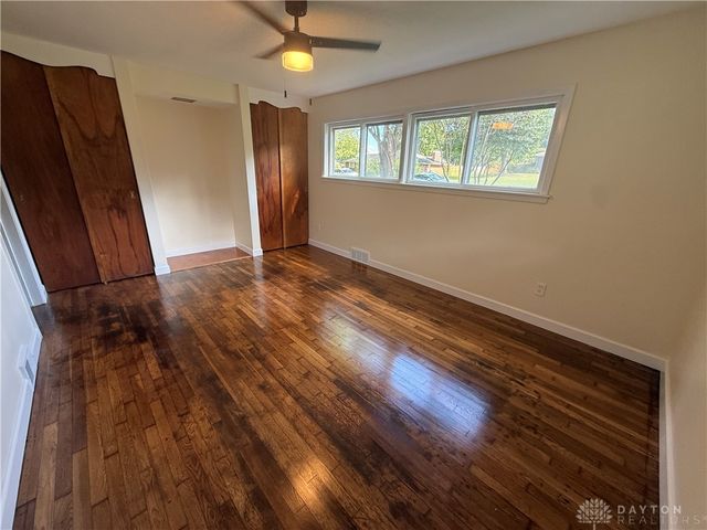 4184 Wood Acre Drive, Bellbrook, OH 45305