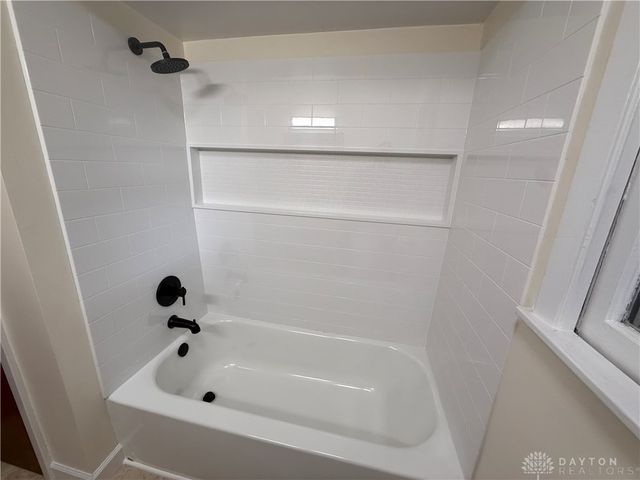 4184 Wood Acre Drive, Bellbrook, OH 45305