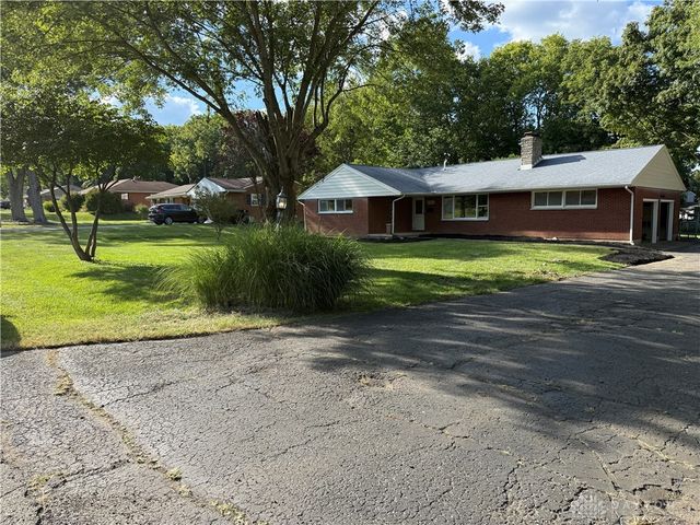 4184 Wood Acre Drive, Bellbrook, OH 45305