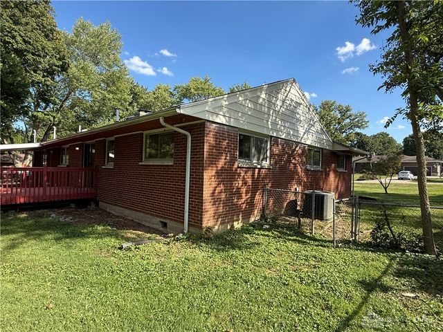 4184 Wood Acre Drive, Bellbrook, OH 45305