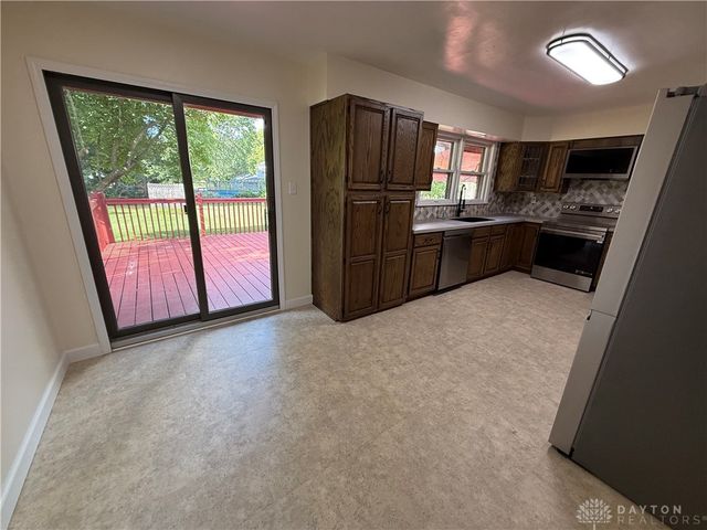 4184 Wood Acre Drive, Bellbrook, OH 45305