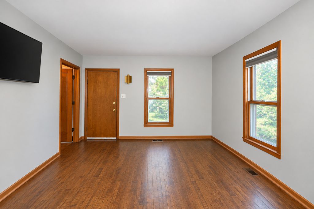 113 S Oakwood Avenue, West Chicago, IL 60185 — photo 5