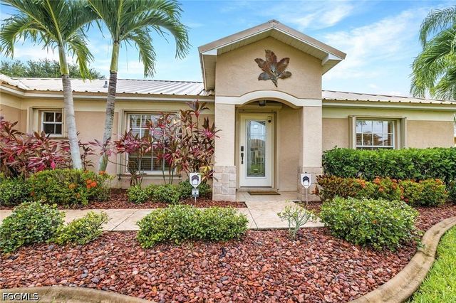 4534 SW 5th PL, Cape Coral, FL 33914