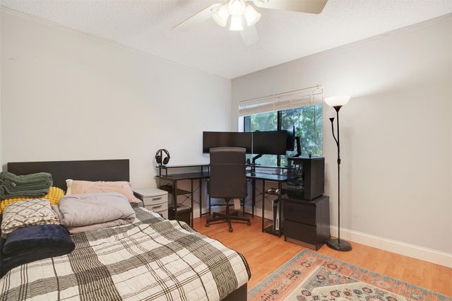 248 Wimbledon Lake Dr 248, Plantation, FL 33324