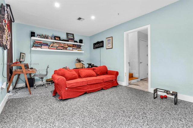 1162 98th St 4, Bay Harbor Islands, FL 33154