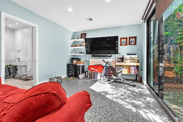 1162 98th St 4, Bay Harbor Islands, FL 33154