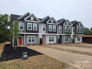 331 S Broad Street, Mooresville, NC 28115