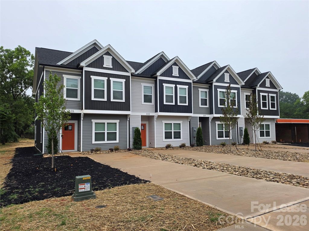 331 S Broad Street, Mooresville, NC 28115