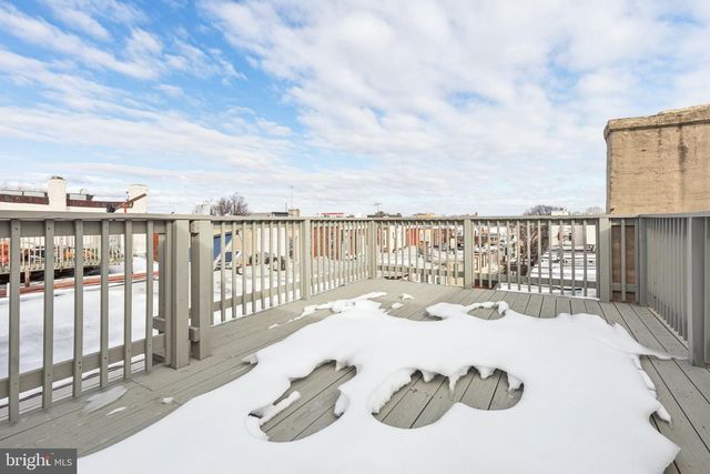 2433 BROWN ST, Philadelphia, PA 19130