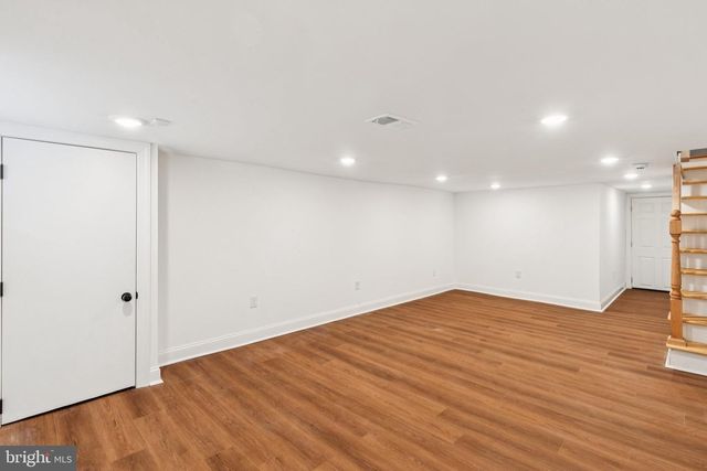 2433 BROWN ST, Philadelphia, PA 19130