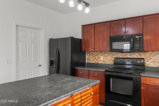 315 E CHRISTOPHER Street, San Tan Valley, AZ 85140