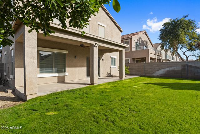 315 E CHRISTOPHER Street, San Tan Valley, AZ 85140