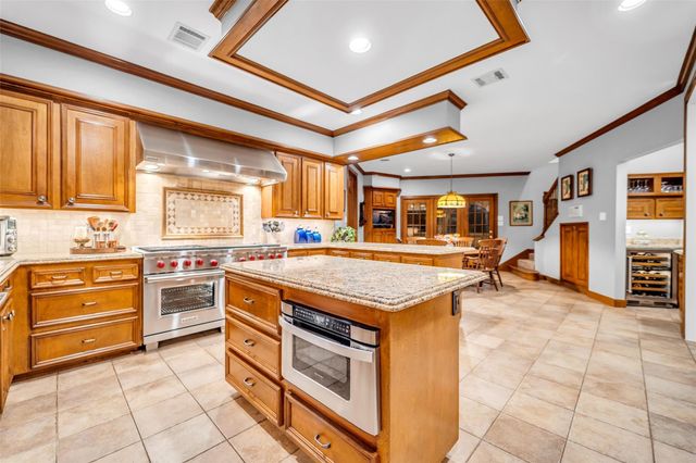 23 Muirfield Way, Sugar Land, TX 77479