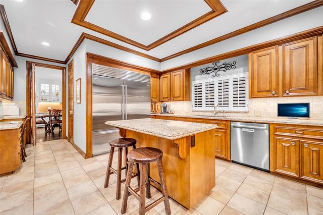 23 Muirfield Way, Sugar Land, TX 77479