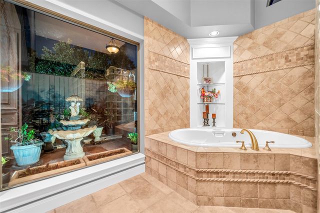 23 Muirfield Way, Sugar Land, TX 77479