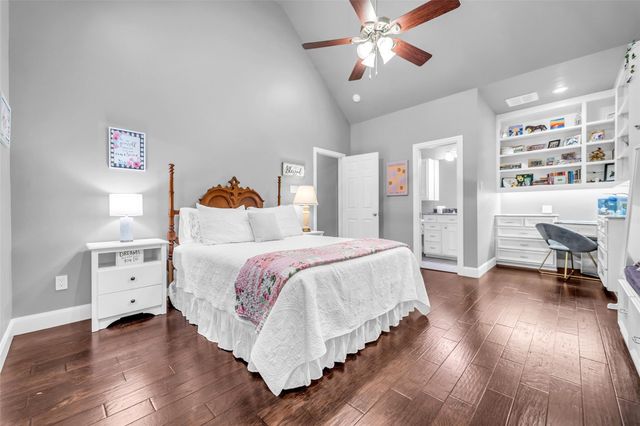 23 Muirfield Way, Sugar Land, TX 77479