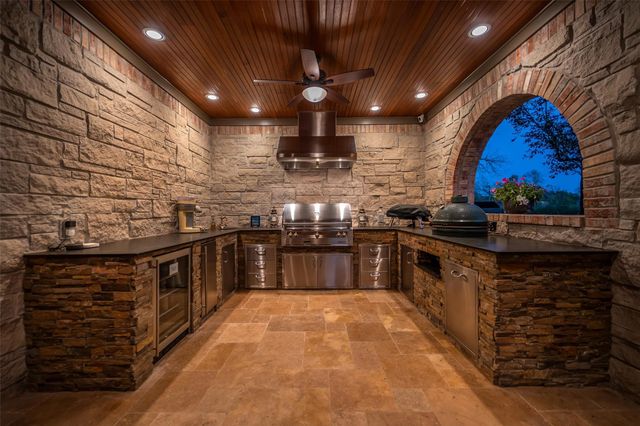 23 Muirfield Way, Sugar Land, TX 77479