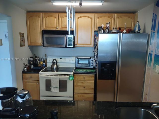 1470 NE 123rd St A606, North Miami, FL 33161