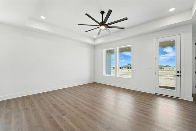 1390 N 162nd Terrace, Basehor, KS 66007