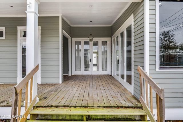 122 W Port Street, St. Martinville, LA 70582