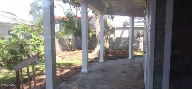 122 W Port Street, St. Martinville, LA 70582