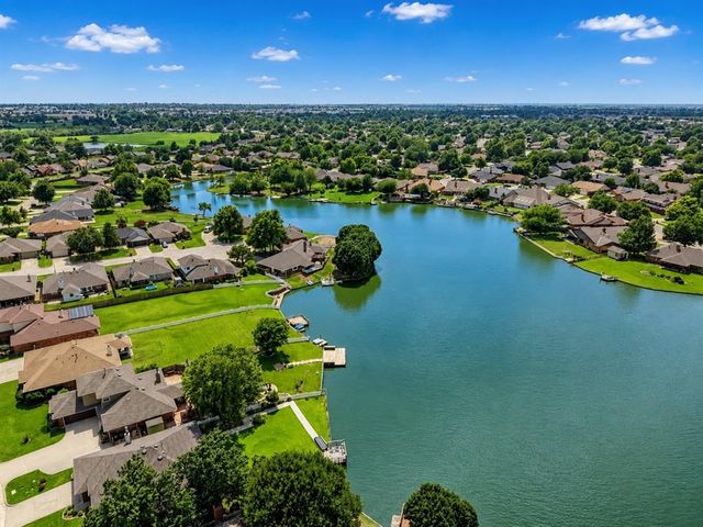 10408 Mantle Drive, Oklahoma City, OK 73162