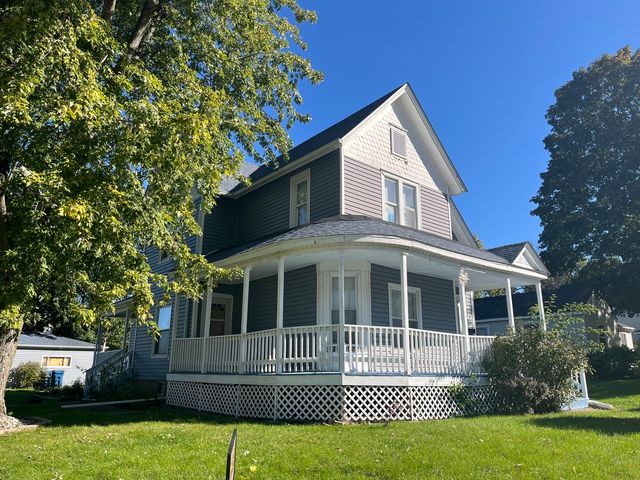 802 SECOND Avenue, Aurora, IL 60505