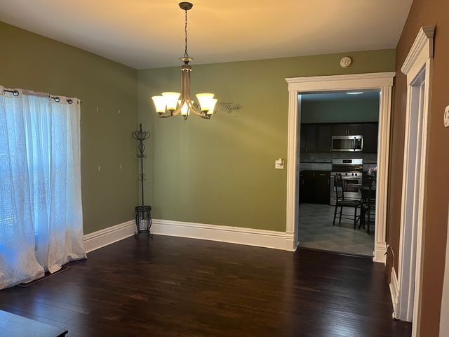 802 SECOND Avenue, Aurora, IL 60505