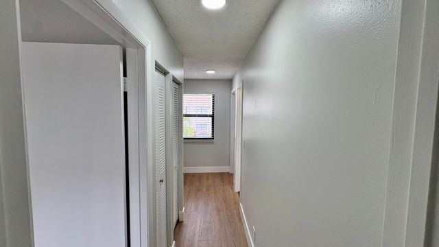 5325 TENNIS Lane, Delray Beach, FL 33484