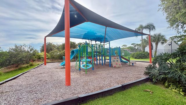 5325 TENNIS Lane, Delray Beach, FL 33484