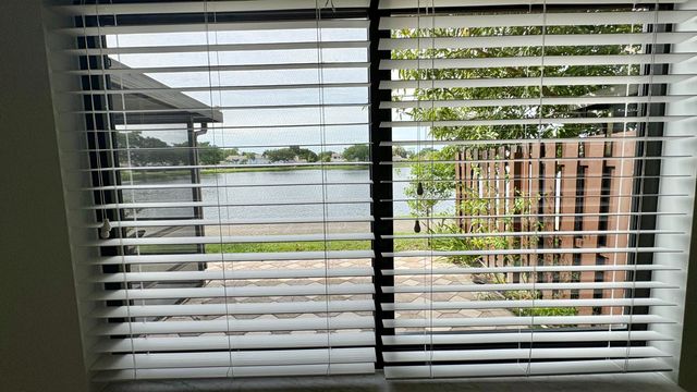 5325 TENNIS Lane, Delray Beach, FL 33484