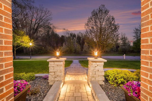 6137 Brookstone Lane, Grand Blanc Twp, MI 48439