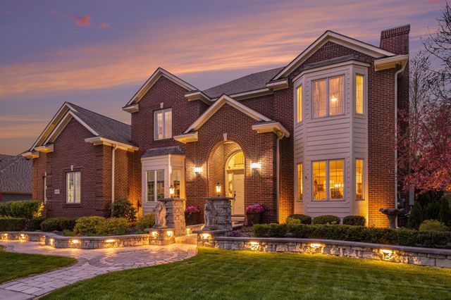 6137 Brookstone Lane, Grand Blanc Twp, MI 48439