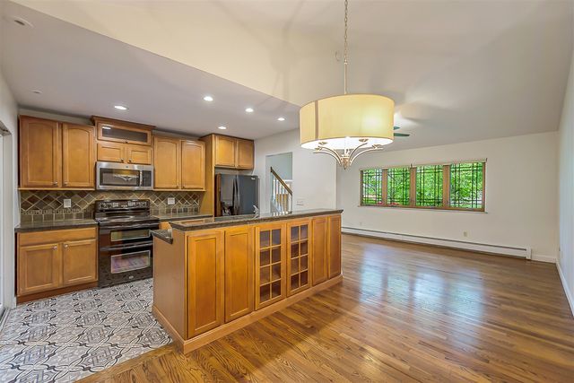 2150 Stephen Terrace, Ann Arbor, MI 48103