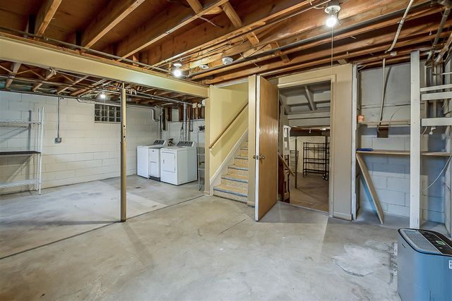 2150 Stephen Terrace, Ann Arbor, MI 48103