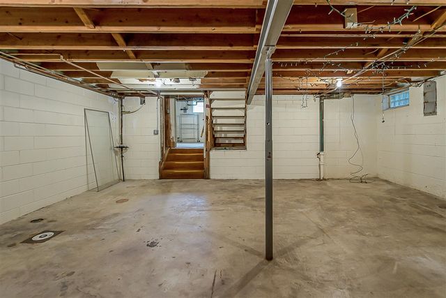2150 Stephen Terrace, Ann Arbor, MI 48103