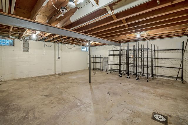2150 Stephen Terrace, Ann Arbor, MI 48103